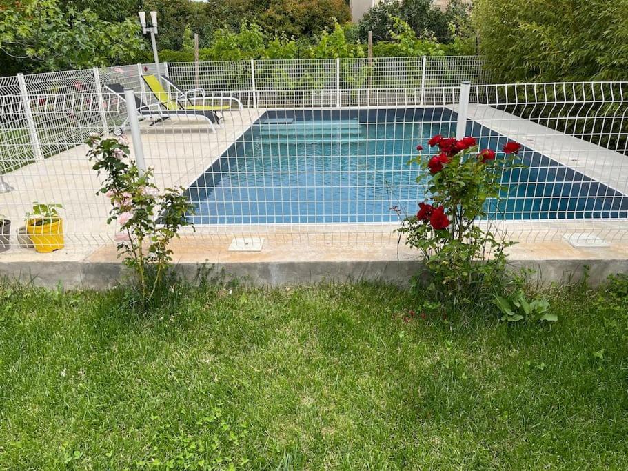 Villa Climatise Avec Piscine Et Jacuzzi 카르팡트라 외부 사진