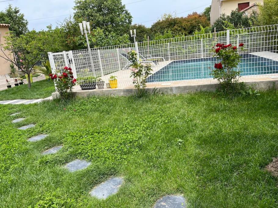 Villa Climatise Avec Piscine Et Jacuzzi 카르팡트라 외부 사진