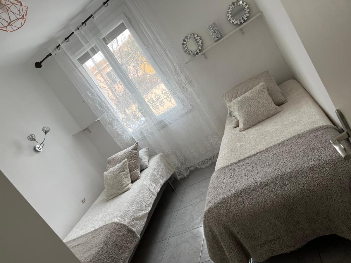 Villa Climatise Avec Piscine Et Jacuzzi 카르팡트라 외부 사진