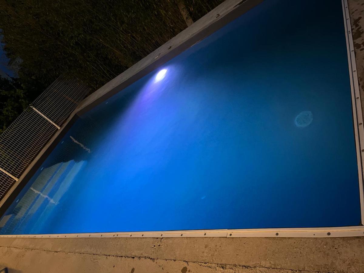 Villa Climatise Avec Piscine Et Jacuzzi 카르팡트라 외부 사진